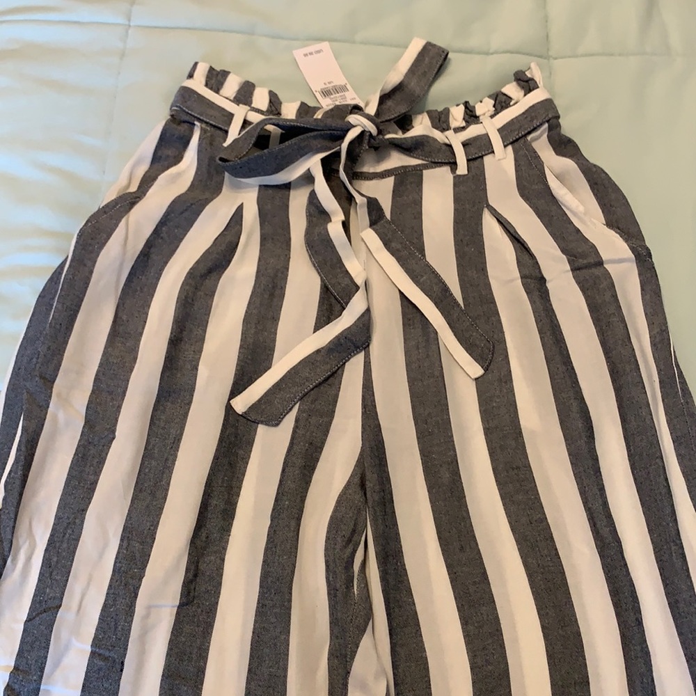 American Eagle striped pants